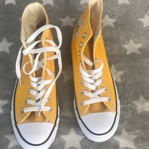 Converse High Tops